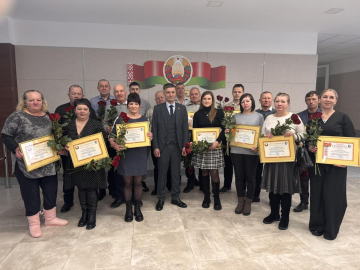 За труд в снежную стихию!